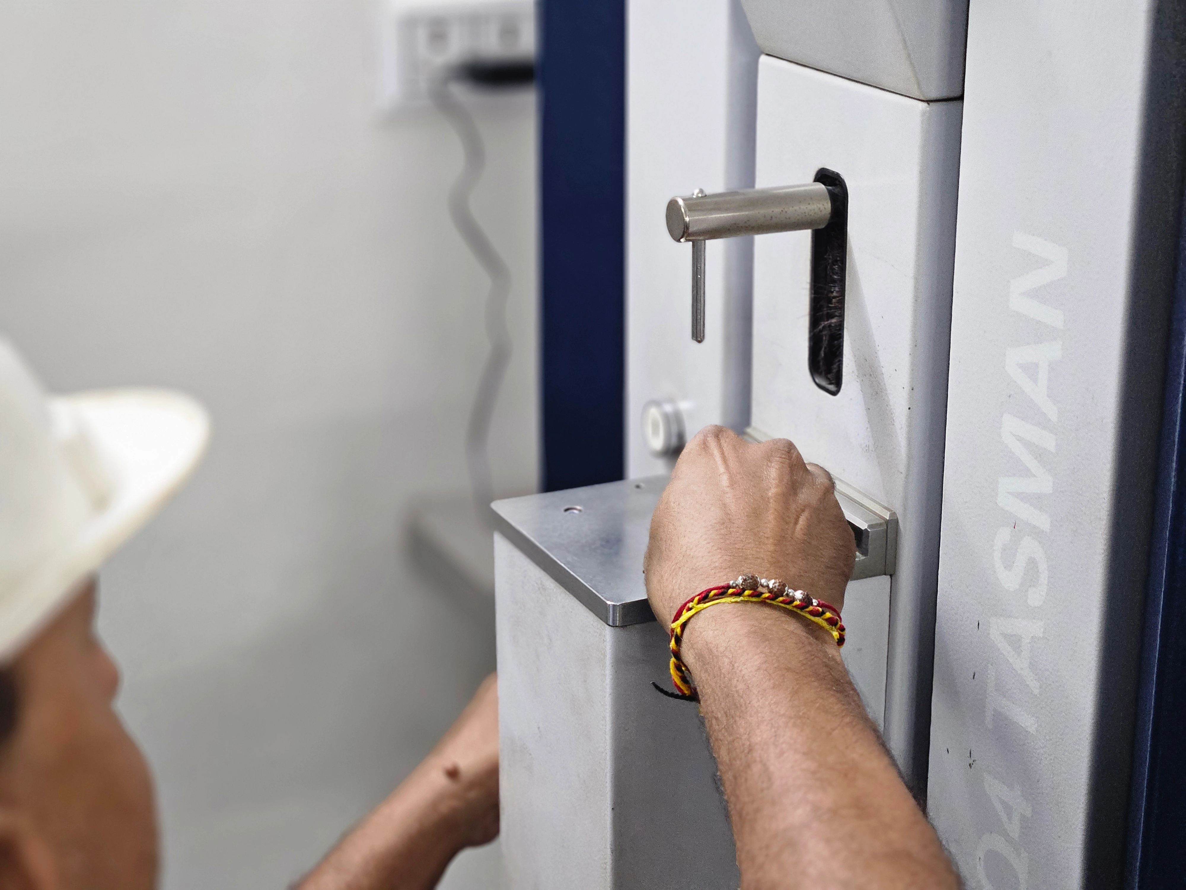 Chemical Testing (OES)